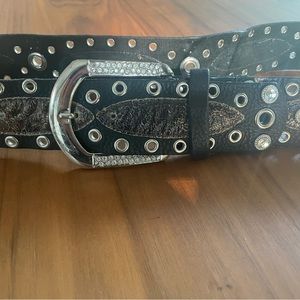 Leatherock distressed crystal studs belt
